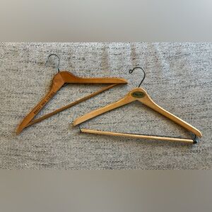 Elegant Wooden Hangers - Natural Finish